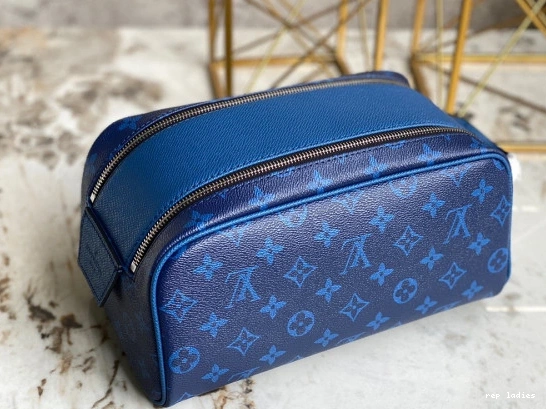 Cheap POUCH KIT LOUIS TOILET DOPP VUITTON 0726